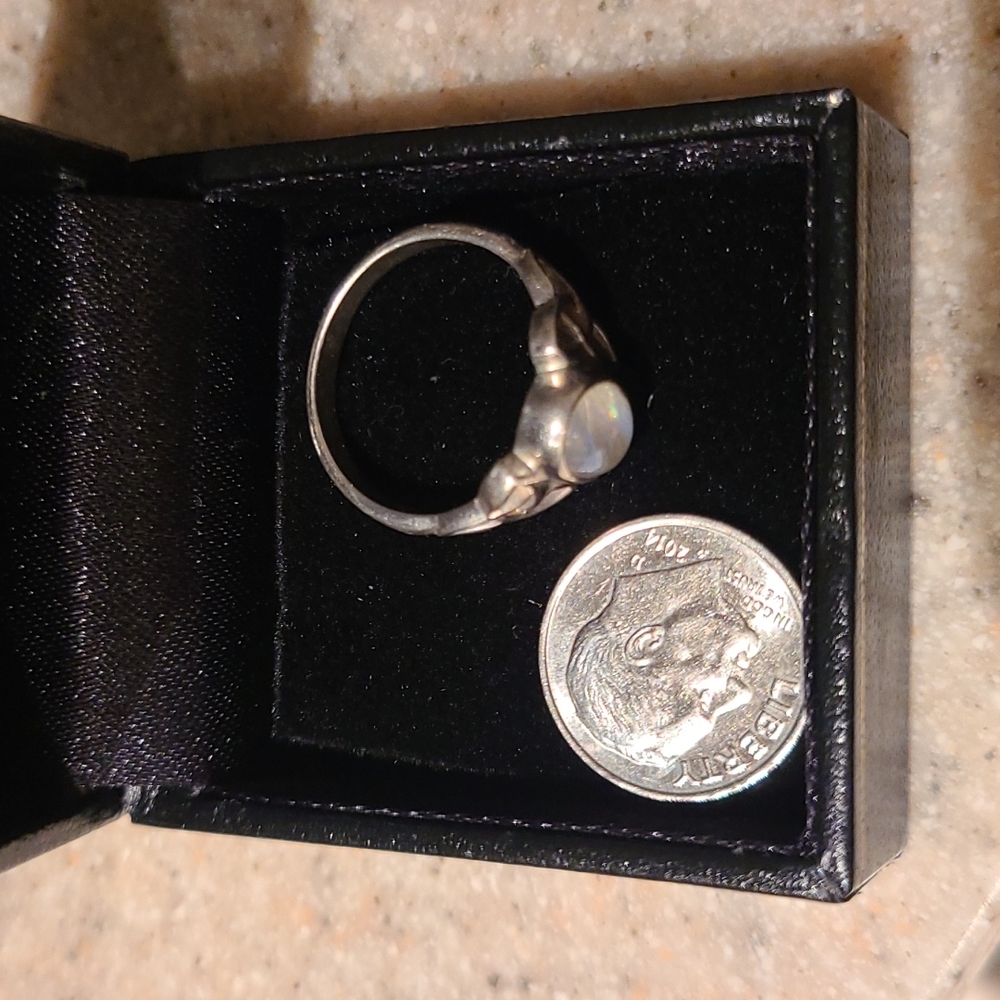 Moonstone ring - Picture 3 of 5